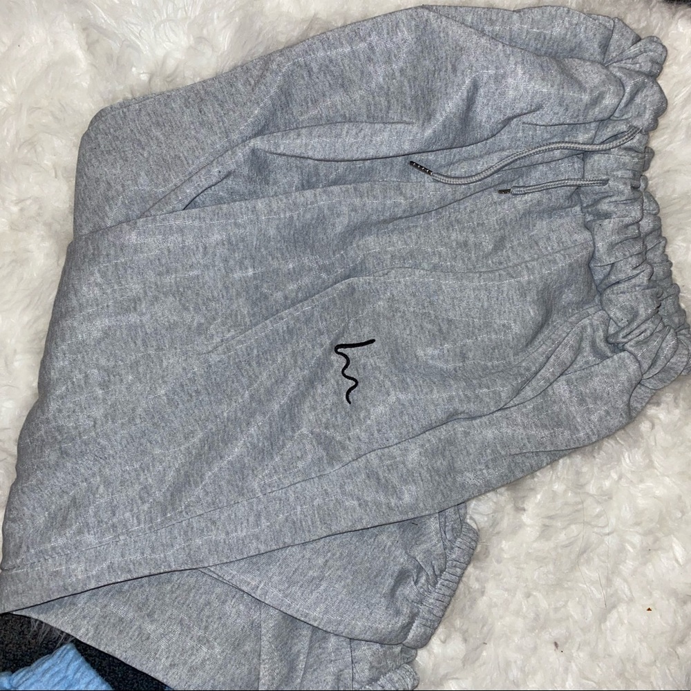 BoohooMan sweatpants size small